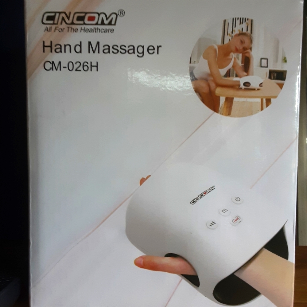 NWB HAND MASSAGER